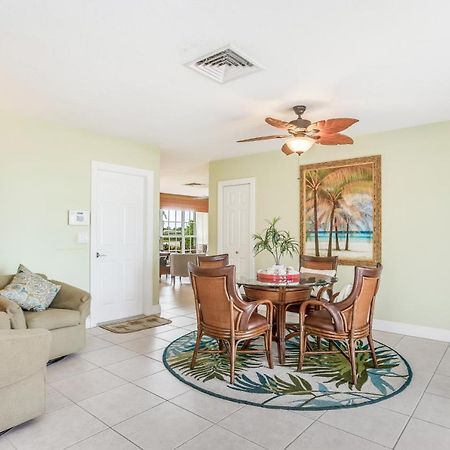 Villa Palm Breeze Bliss à Marco Island Extérieur photo